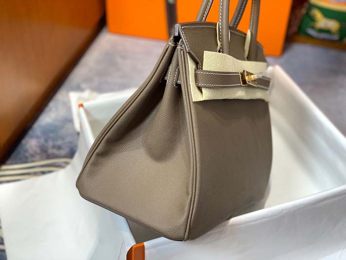 最高級エルメスバーキンコピー HERMES バーキン30 エトゥープ ヴォーエプソン ゴールド金具 hermes91005 バーキン30 定価 - 画像 (4)