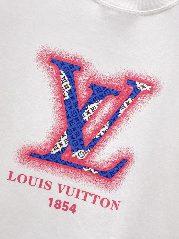 ルイヴィトン服コピー 人気店 Louis Vuitton コットン 2026年春夏新作:ファッショナブルなクラシッククルーネック半袖Tシャツ JP4649(1006)ルイヴィトン メンズTシャツ 白 - 画像 (8)