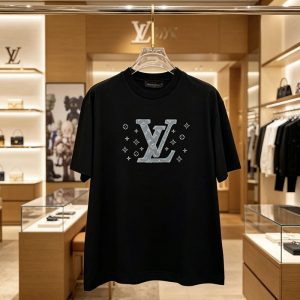 ルイヴィトン Tシャツ 新作