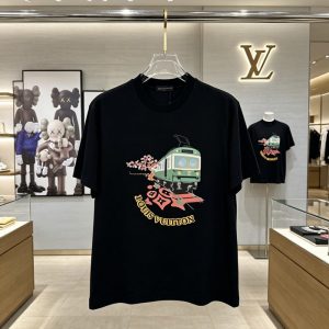 ルイヴィトン Tシャツ 黒