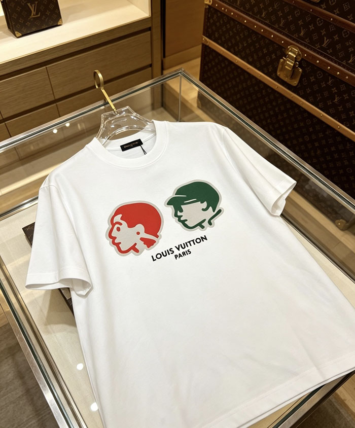 ルイヴィトン服コピー 人気店 Louis Vuitton コットン100% 2026年春夏 最新半袖クルーネックTシャツ ― ハイエンドなカスタムデザイン JP4649(1026) ルイヴィトン Tシャツ 公式 - 画像 (4)