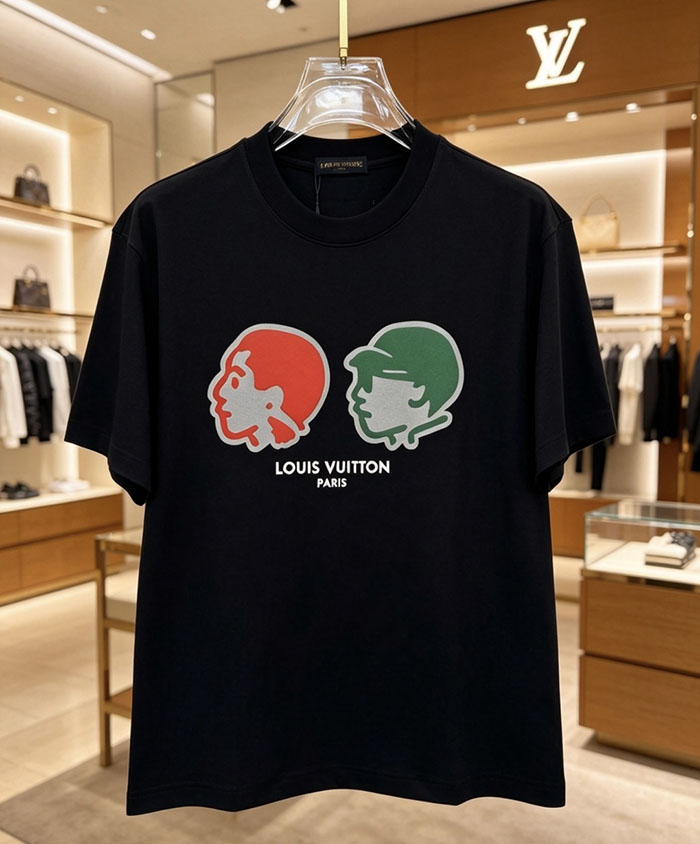 ルイヴィトン服コピー 人気店 Louis Vuitton コットン100% 2026年春夏 最新半袖クルーネックTシャツ ― ハイエンドなカスタムデザイン JP4649(1026) ルイヴィトン Tシャツ 公式 - 画像 (10)