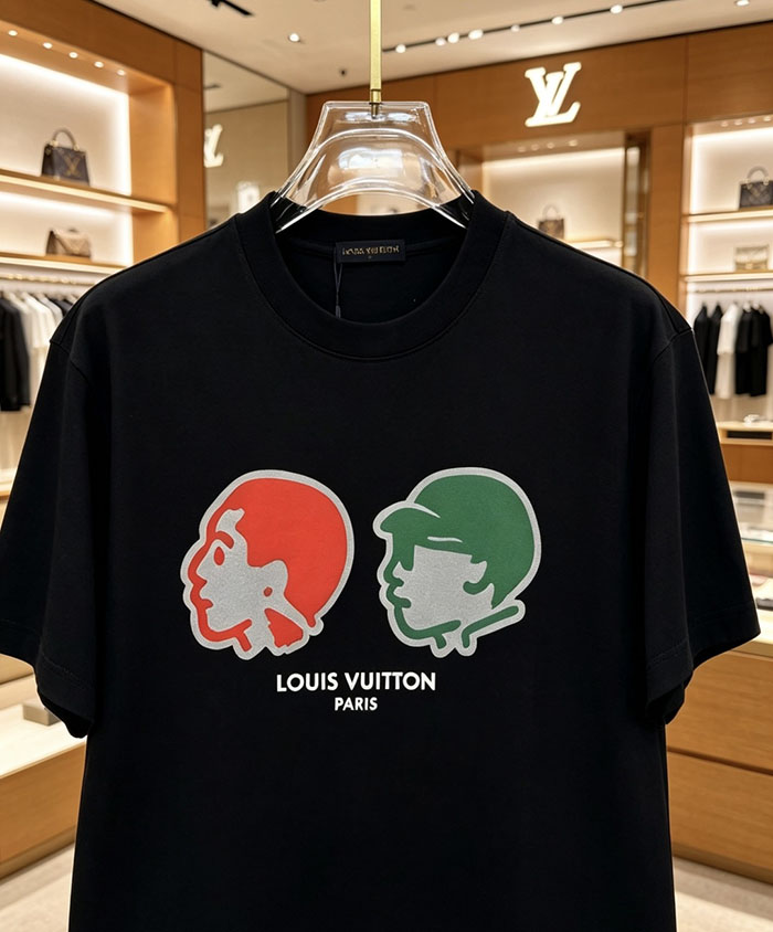 ルイヴィトン服コピー 人気店 Louis Vuitton コットン100% 2026年春夏 最新半袖クルーネックTシャツ ― ハイエンドなカスタムデザイン JP4649(1026) ルイヴィトン Tシャツ 公式 - 画像 (8)