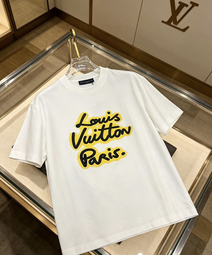 ルイヴィトン服コピー 人気店 Louis Vuitton コットン100% 2026年春夏 最新半袖クルーネックTシャツ ― ハイエンドなカスタムデザイン JP4649(1027) ルイヴィトン Tシャツ メンズ - 画像 (9)