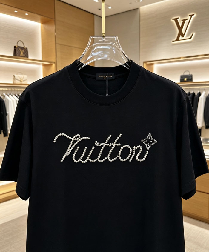 ルイヴィトン服コピー 人気店 Louis Vuitton コットン100% 2026年春夏 最新半袖クルーネックTシャツ ― ハイエンドなカスタムデザイン JP4649(1028)ルイヴィトン T シャツ 新作 - 画像 (8)