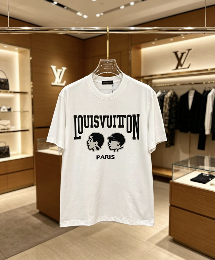 ルイヴィトン服コピー 人気店 Louis Vuitton コットン100% 2026年春夏 最新半袖クルーネックTシャツ ― ハイエンドなカスタムデザイン JP4649(1029)ルイヴィトン T シャツ 黒 - 画像 (5)