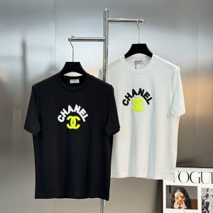 シャネル Tシャツ 公式 メンズ