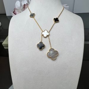 ヴァンクリーフ ネックレス アルハンブラ