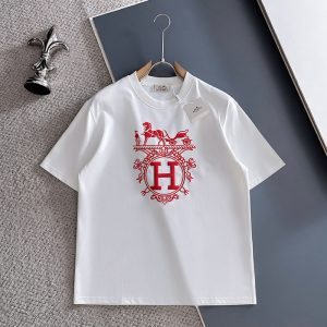 エルメス Tシャツ ロゴ