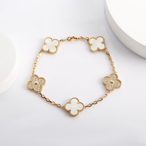 ヴァンクリ ブレスレット アルハンブラ