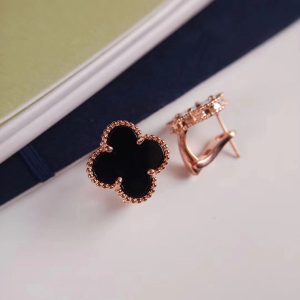 ヴァンクリーフピアスコピー
