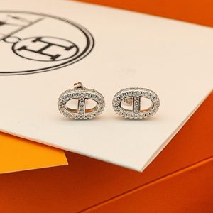 エルメス ピアス シェーヌダンクル