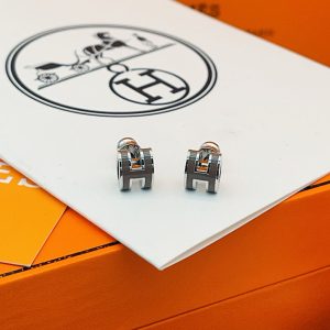 HERMES ポップH ピアス