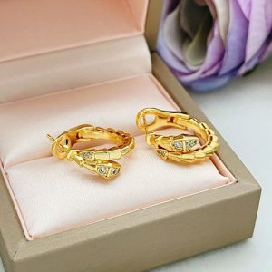 ブルガリ ピアス アウトレット
