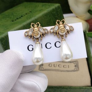 グッチ ピアス 公式