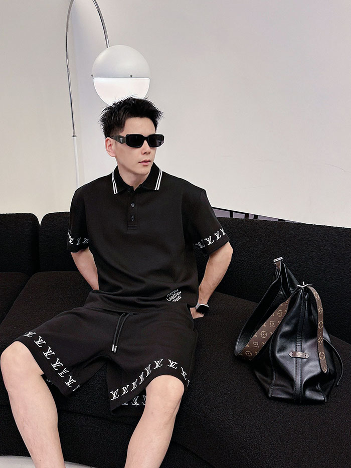 最高級ルイヴィトンスーパーコピー Louis Vuitton 2026年夏最新クラシックデザイン ポロシャツ&ショーツセット clothes202600671 ポロシャツ 短パン セットアップ 黒 - 画像 (6)