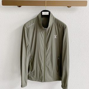 ルイ・ヴィトン 日焼け防止ジャケット メンズ