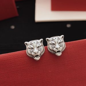 グッチ ピアス メンズ