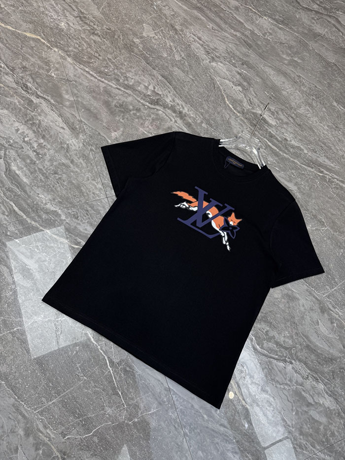ルイヴィトン服コピー 人気店 Louis Vuitton 2026年春夏新作 半袖Tシャツ 柔らかく伸縮性があり涼しいコットン素材 JP4649(692)ルイヴィトン メンズ Tシャツ アウトレット - 画像 (4)