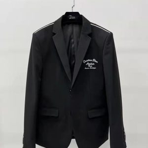 ディオール スーツ 黒