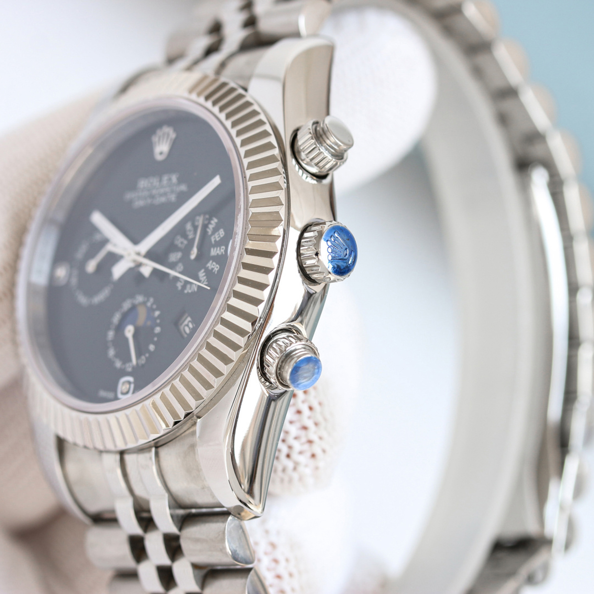 ロレックス コピー 店舗ROLEX Datejust (ロレックス デイトジャスト) ダイヤモンド グレーダイヤ プラチナベゼル クロノグラフ ファイヤングラス文字盤 時計 - 画像 (3)
