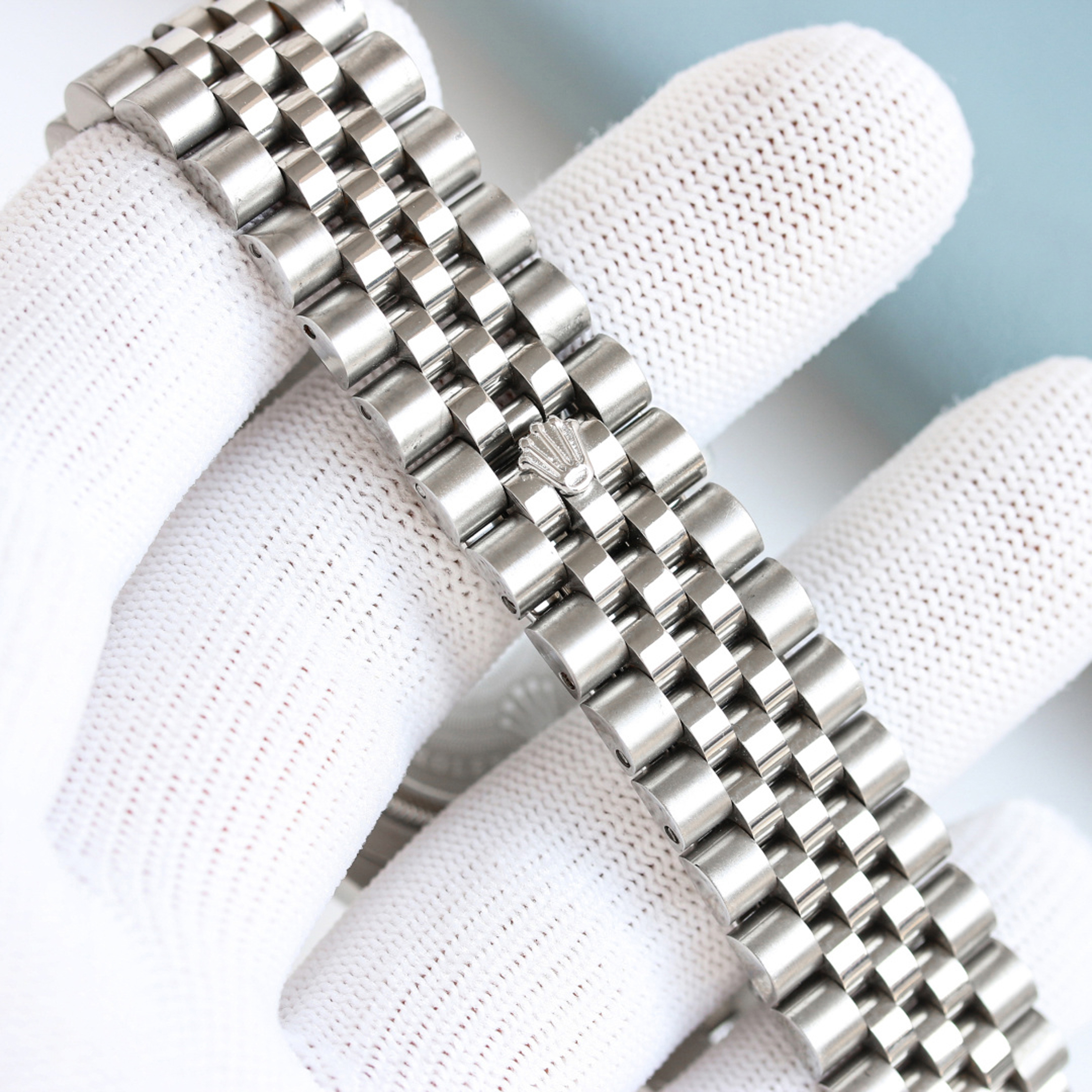 ロレックス コピー 店舗ROLEX Datejust (ロレックス デイトジャスト) ダイヤモンド グレーダイヤ プラチナベゼル クロノグラフ ファイヤングラス文字盤 時計 - 画像 (4)