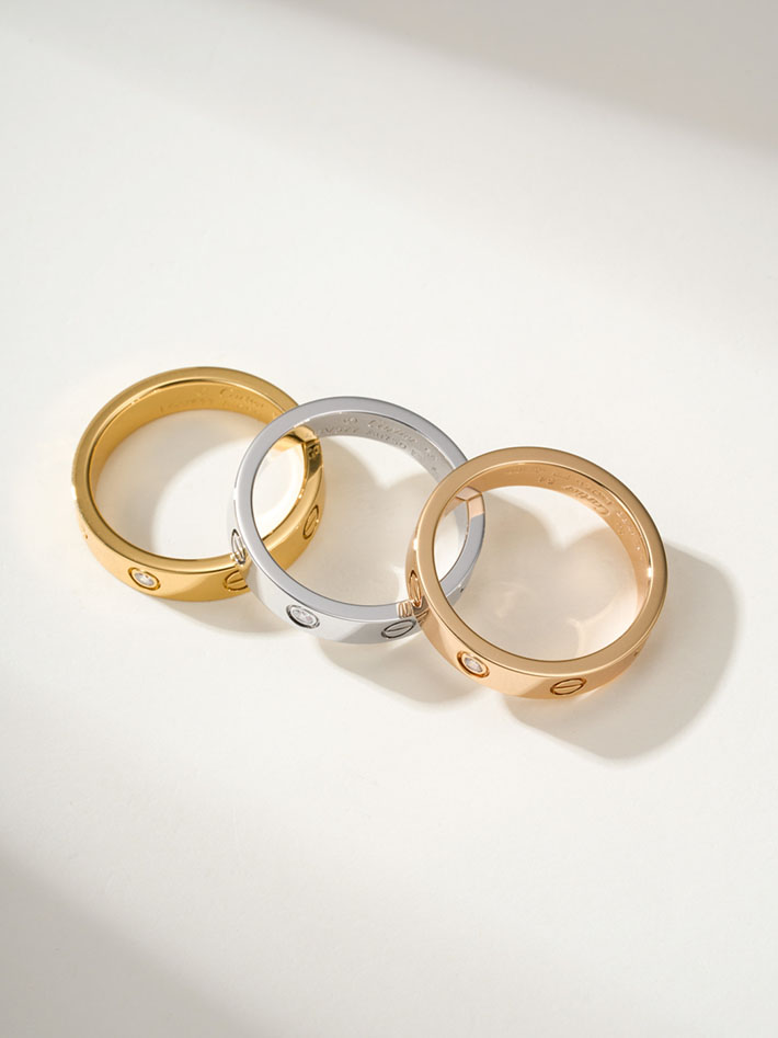 カルティエのジュエリー カルティエコピー Cartier ミニ ラブリング 1P ダイヤモンド ホワイトゴールド 2701220 カルティエ 指輪 人気 - 画像 (8)