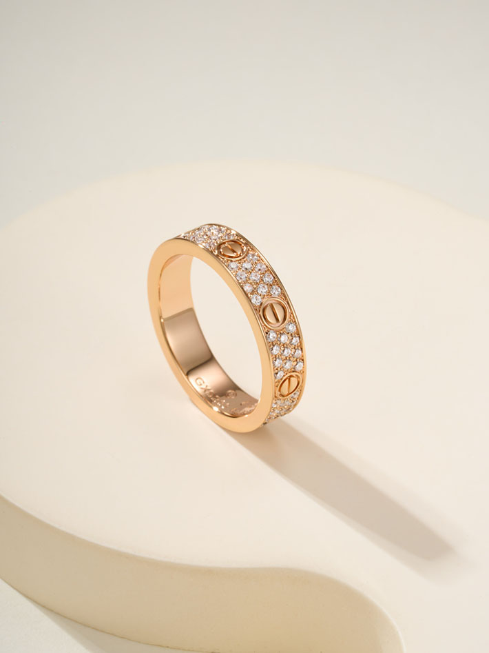 カルティエのジュエリー カルティエコピー Cartier ラブリング スモールモデル ホワイトゴールド パヴェダイヤモンド B4083447 カルティエ リング 人気 - 画像 (6)