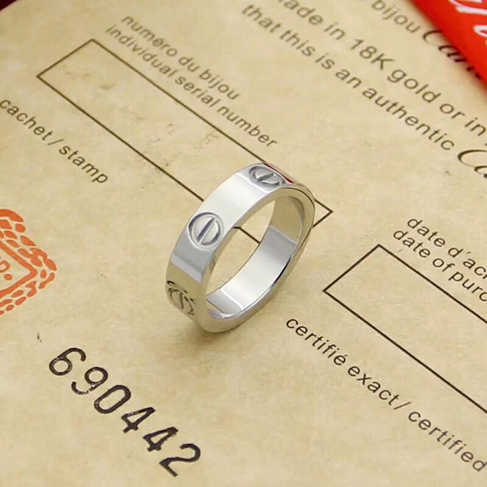 カルティエのジュエリー カルティエコピー Cartier ラブ リング ホワイトゴールド ジュエリー 2701226 カルティエ指輪コピー - 画像 (8)