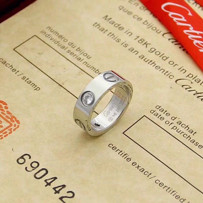 カルティエのジュエリー カルティエコピー Cartier ラブ リング ホワイトゴールド ジュエリー 2701226 カルティエ指輪コピー - 画像 (4)
