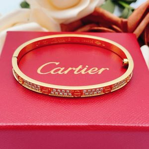 カルティエ ブレスレット ラブ