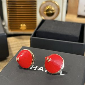 シャネル ピアス ロゴ