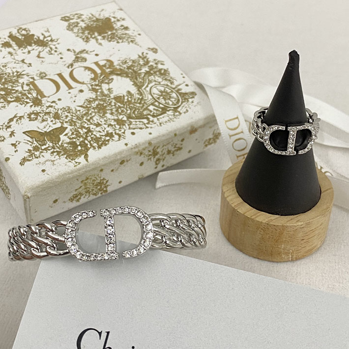ディオール アウトレット店舗 ディオールコピー Dior Petit CD リング ゴールド 指輪 2701115 ディオール指輪コピー - 画像 (2)
