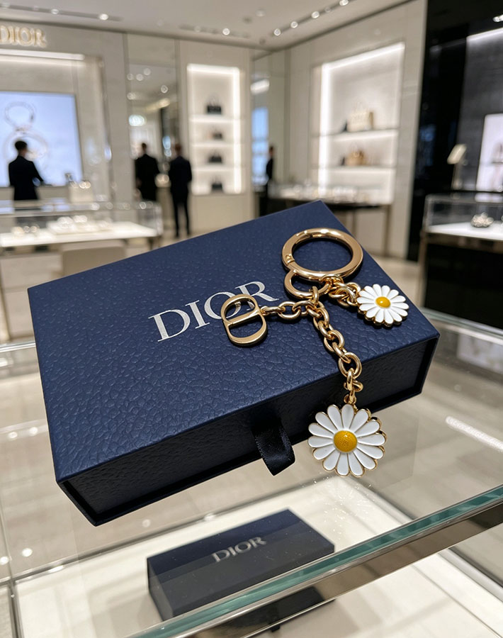 ディオール アウトレット店舗 ディオールコピー Dior Jardin D'Atelier バッグチャーム 2701126 ディオール キーホルダー 花 - 画像 (4)