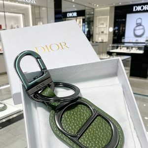 dior キーホルダー 新作
