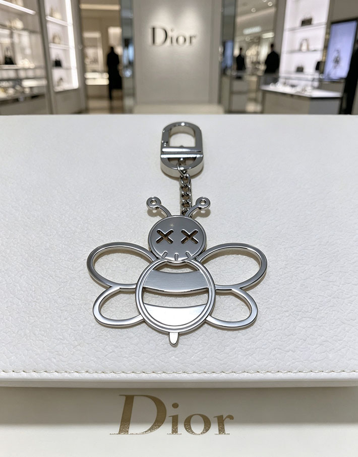 ディオール アウトレット店舗 ディオールコピー Dior BEE キーホルダー キーホルダー 2701140 Dior バッグチャーム - 画像 (5)