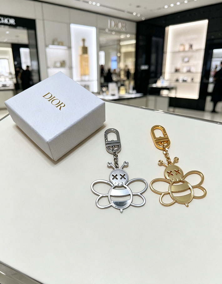 ディオール アウトレット店舗 ディオールコピー Dior BEE キーホルダー キーホルダー 2701140 Dior バッグチャーム - 画像 (2)
