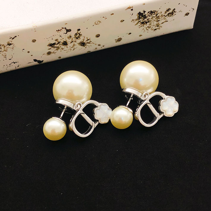 ディオール アウトレット店舗 ディオールコピー Dior Tribales ピアス ホワイト レジンパール 2701144 ディオール ピアス シルバー - 画像 (8)
