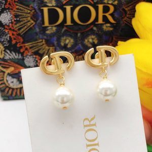 ディオール ピアス 定番