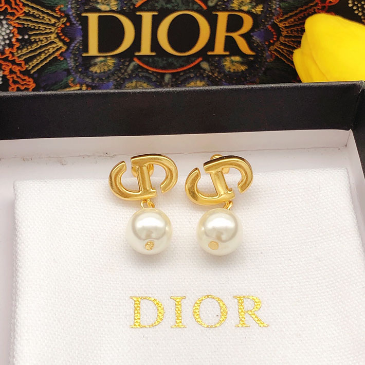 ディオール アウトレット店舗 ディオールコピー Dior Petit CD ピアス ホワイト レジンパール E1520PTCRS_D301 ディオール ピアス 定番 - 画像 (4)