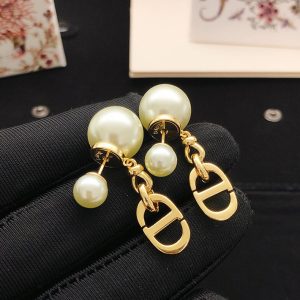 ディオール ピアス 公式