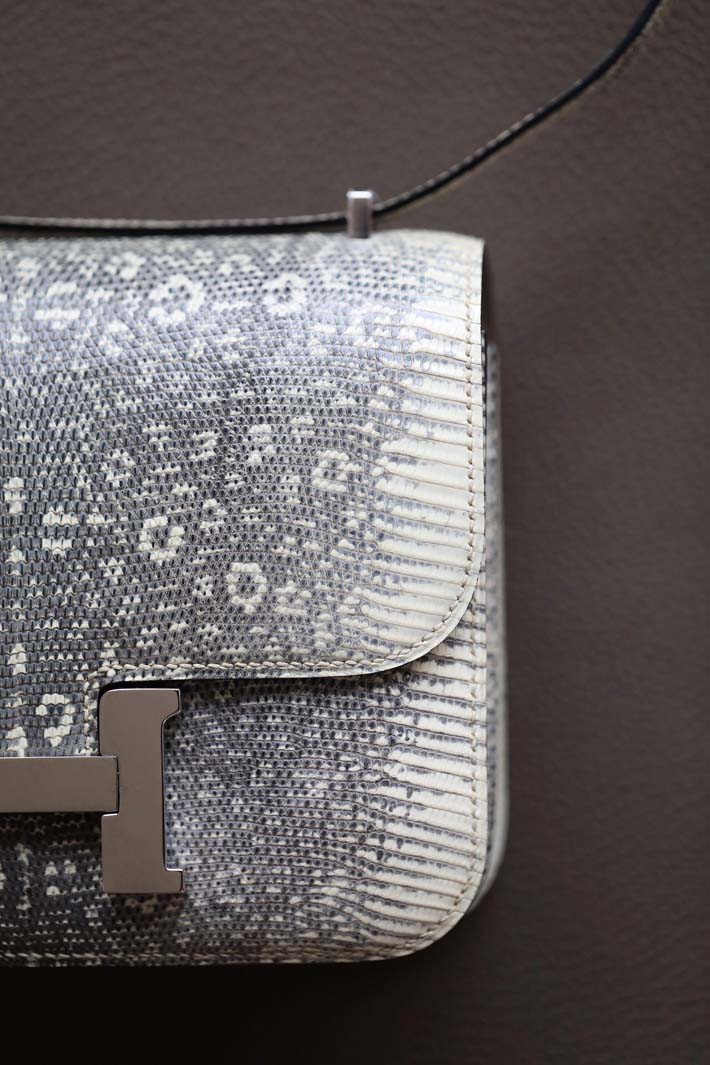 最高級エルメスコンスタンスコピー HERMES コンスタンスミニ オンブレ リザードナチュラ シルバー金具 hermes91014 エルメス コンスタンス ミニ - 画像 (8)