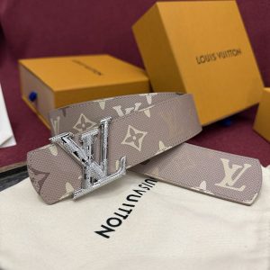 ルイヴィトン ベルト 新作