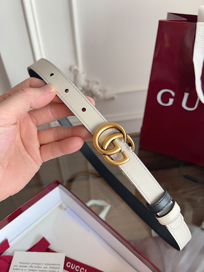 グッチ アウトレット店舗 GUCCI 20mm GGエンブレム リバーシブル スリムベルト 659418 0YATC 1089 グッチ ベルト レディース アウトレット - 画像 (2)