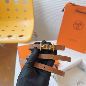 エルメス ベルト レディース コーデ