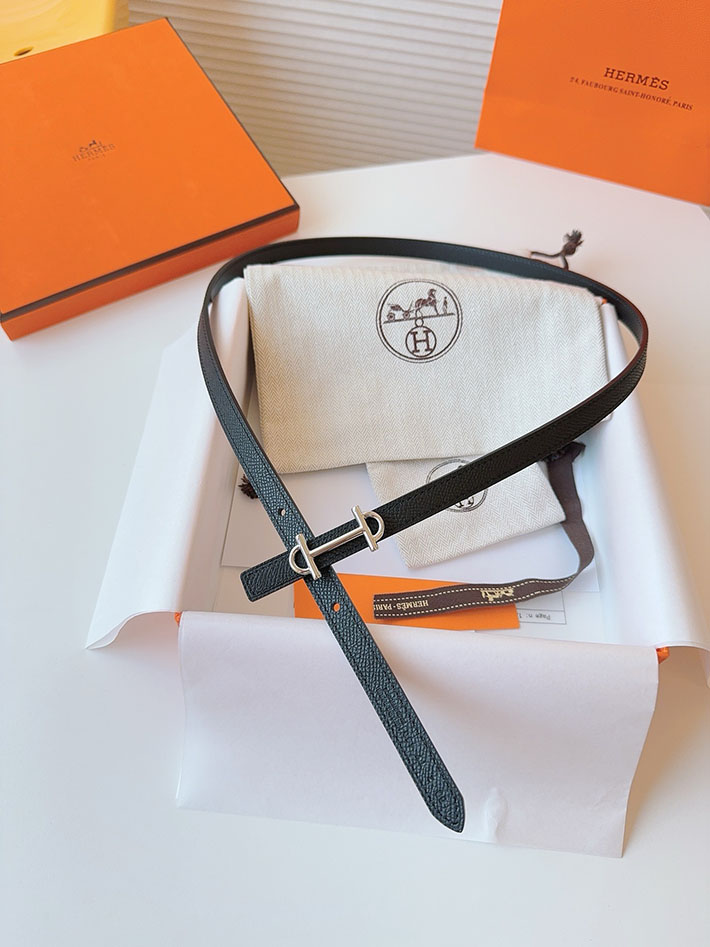 高品質エルメス レザーベルト HERMES ルリ リバーシブルレザーベルト 13mm RG ヴォーエプソン/スイフト 2702086 エルメス ベルト 新作 - 画像 (5)