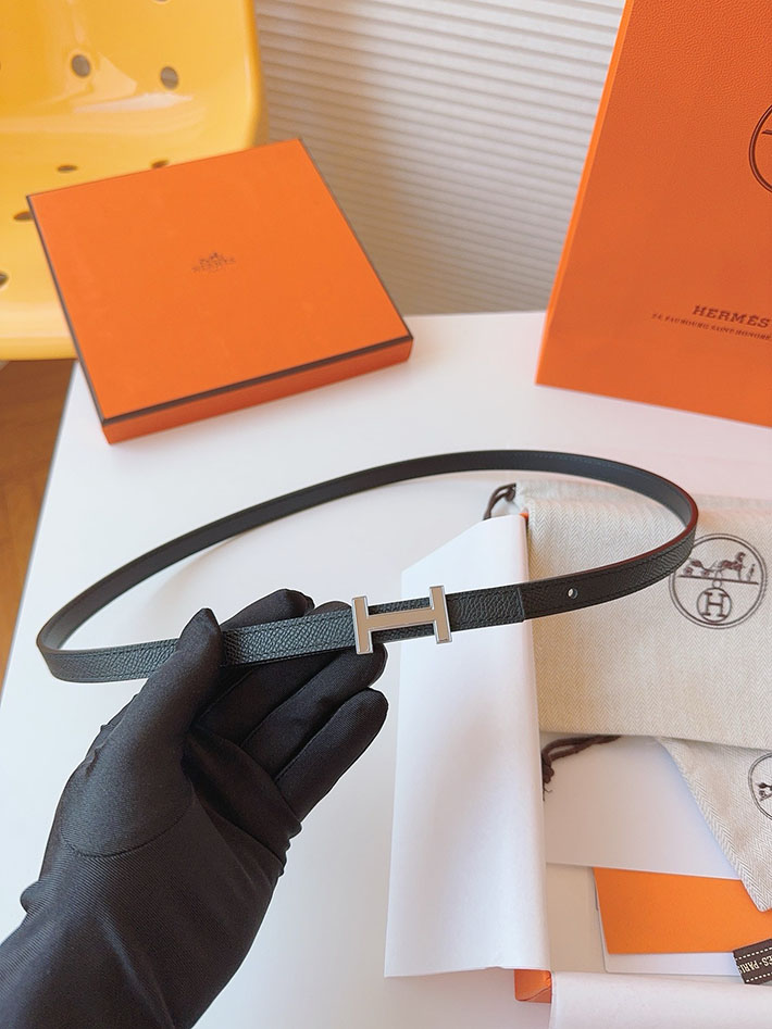 高品質エルメス レザーベルト HERMES ルリ リバーシブルレザーベルト 13mm RG ヴォーエプソン/スイフト 2702092 エルメス ベルト レディース 値段 - 画像 (9)