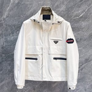 プラダ ジャケット 白 メンズ
