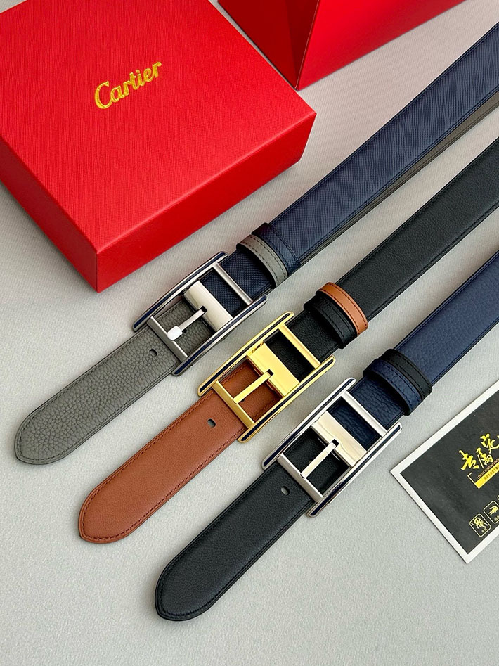 カルティエ レザーベルト 店舗 CARTIER メンズ 35mm リバーシブルレザーベルト タンクベルト ロゴバックル 2702104 カルティエ ベルト リバーシブル - 画像 (2)