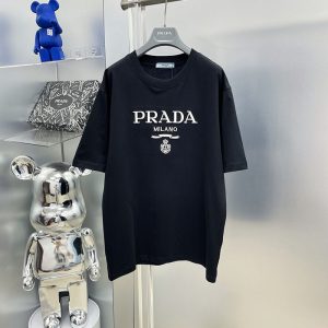 プラダ T シャツ 公式